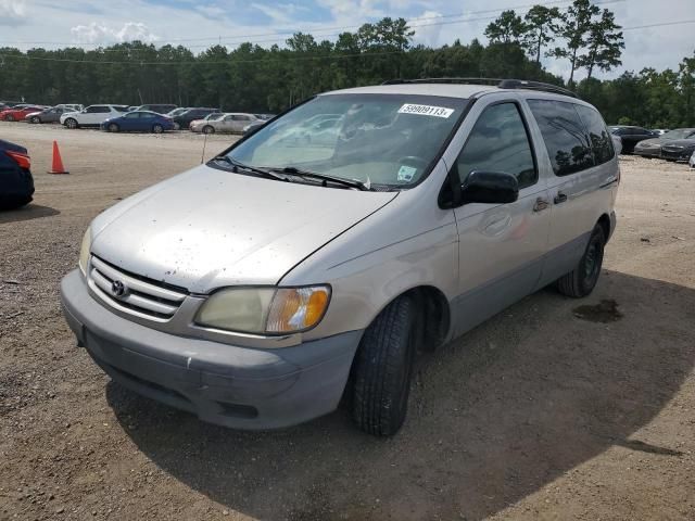 2002 Toyota Sienna CE