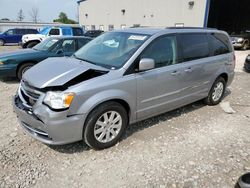 Salvage cars for sale from Copart Milwaukee, WI: 2015 Chrysler Town & Country Touring