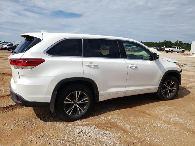 2017 Toyota Highlander LE