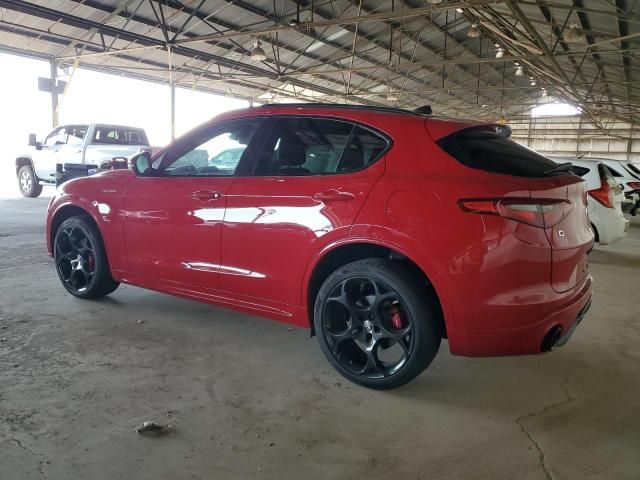 2022 Alfa Romeo Stelvio TI