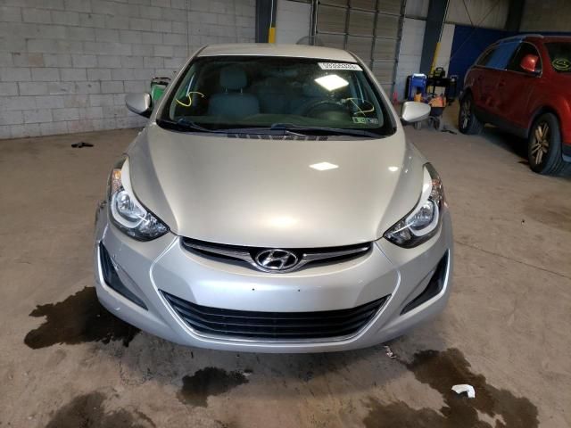 2015 Hyundai Elantra SE