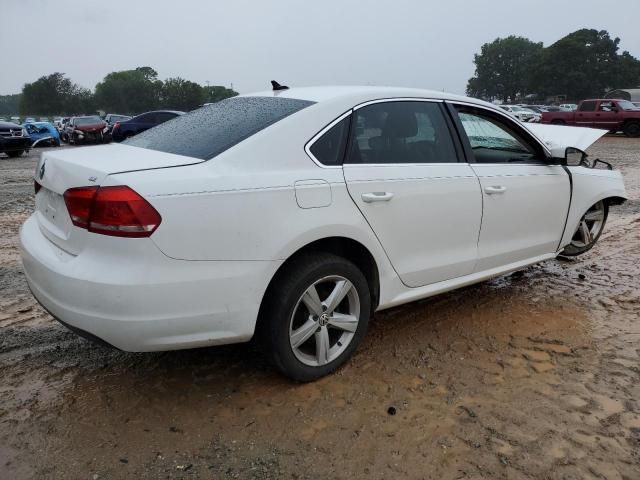 2013 Volkswagen Passat SE