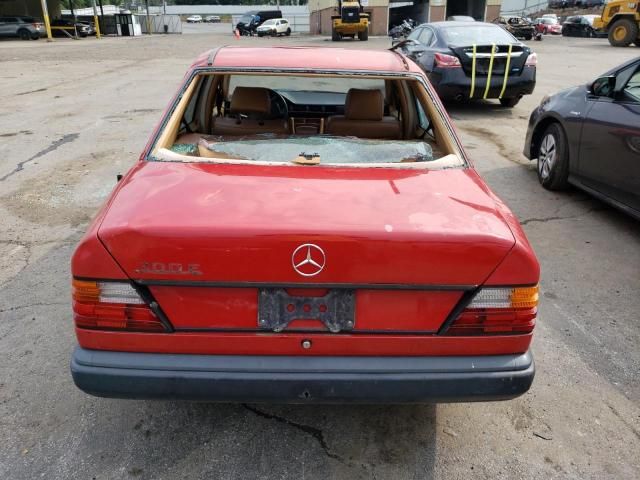 1986 Mercedes-Benz 300 E