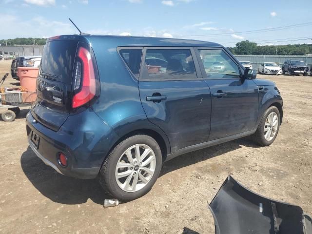 2017 KIA Soul +