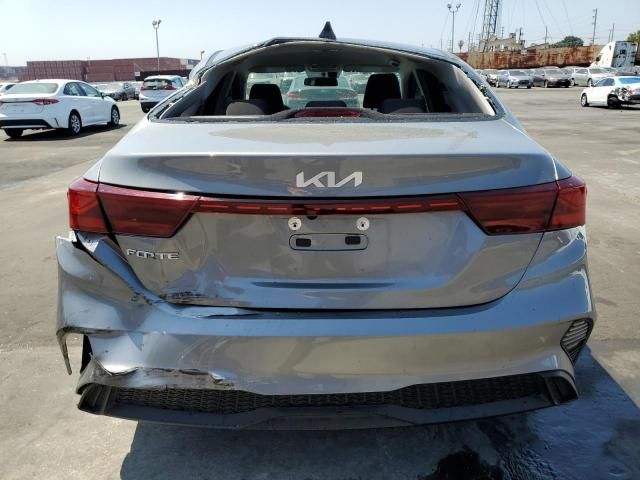 2022 KIA Forte FE