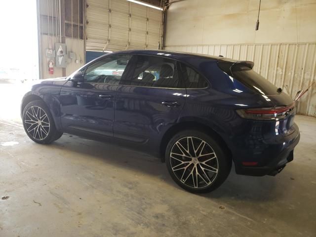 2023 Porsche Macan Base