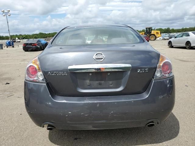 2010 Nissan Altima Base