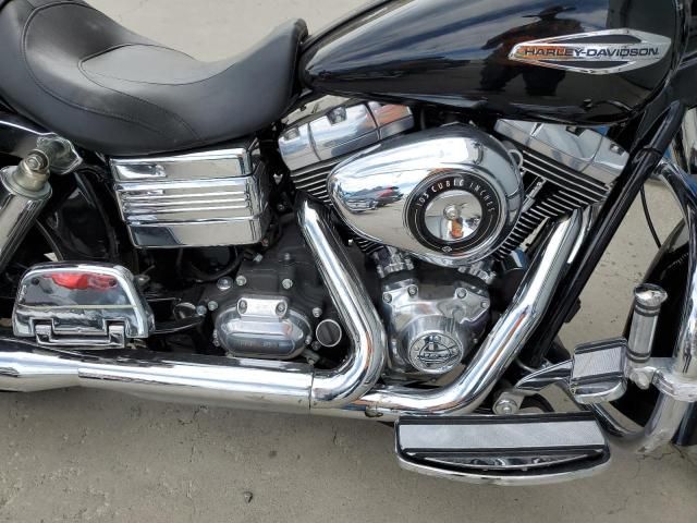 2012 Harley-Davidson FLD Switchback