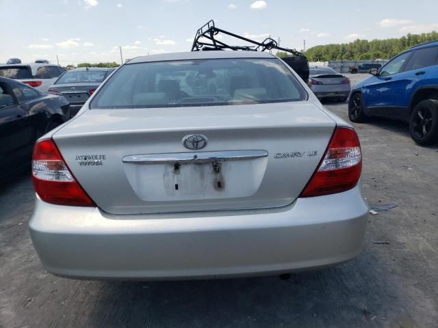 2004 Toyota Camry LE