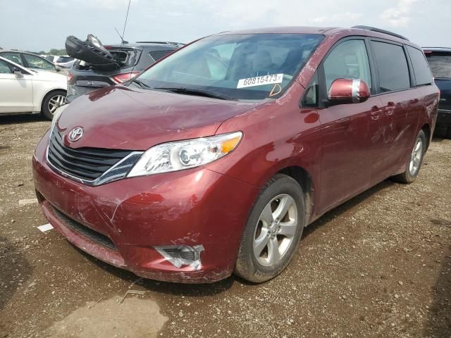 2012 Toyota Sienna LE