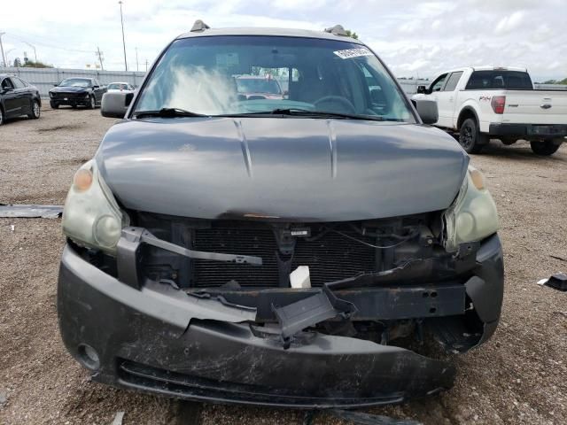 2005 Nissan Quest S