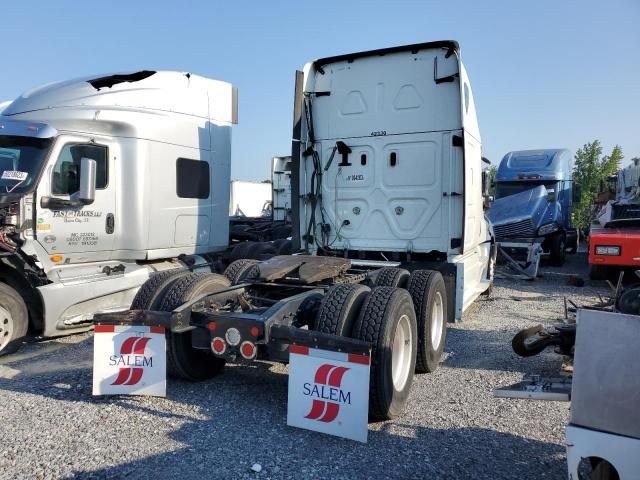 2018 Freightliner Cascadia 125