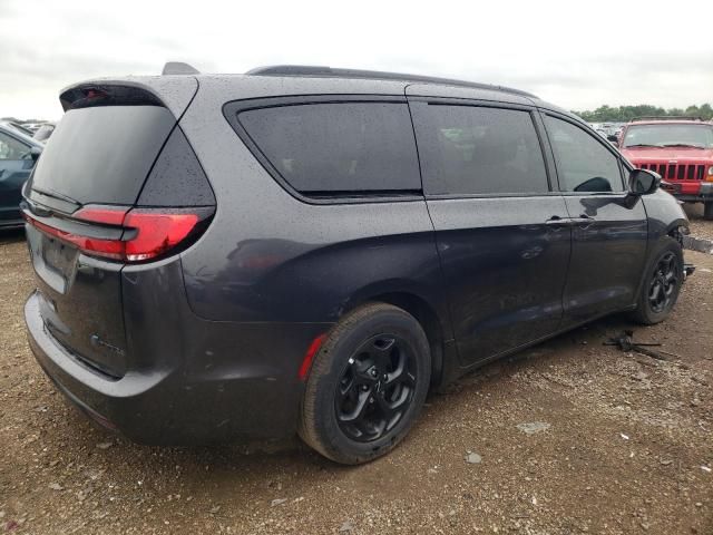 2021 Chrysler Pacifica Hybrid Limited