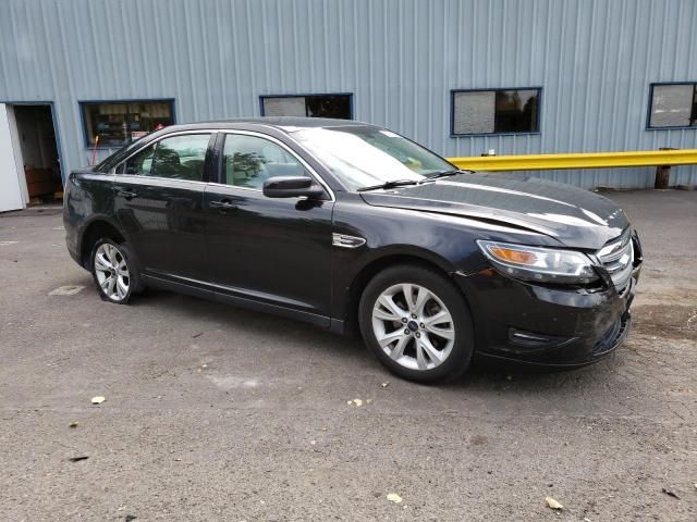 2011 Ford Taurus SEL