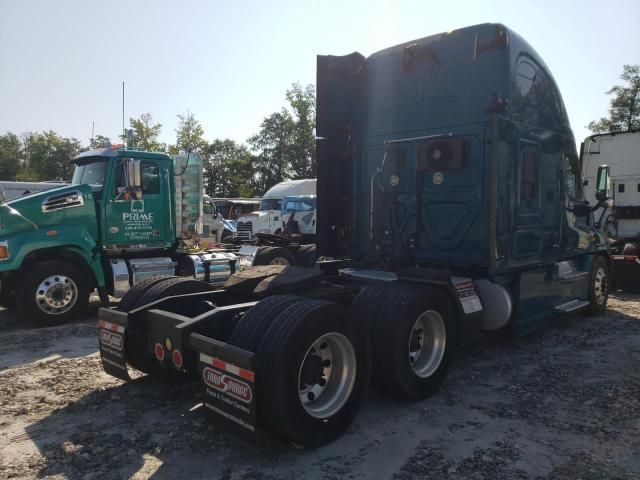 2013 Freightliner Cascadia 125