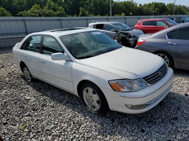 2004 Toyota Avalon XL