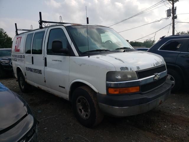 2004 Chevrolet Express G2500