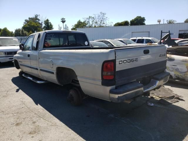 1998 Dodge RAM 2500