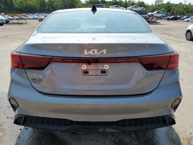 2023 KIA Forte LX