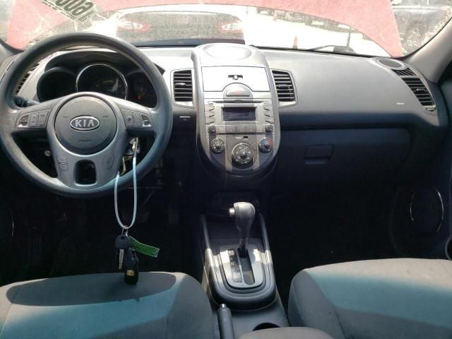 2010 KIA Soul +