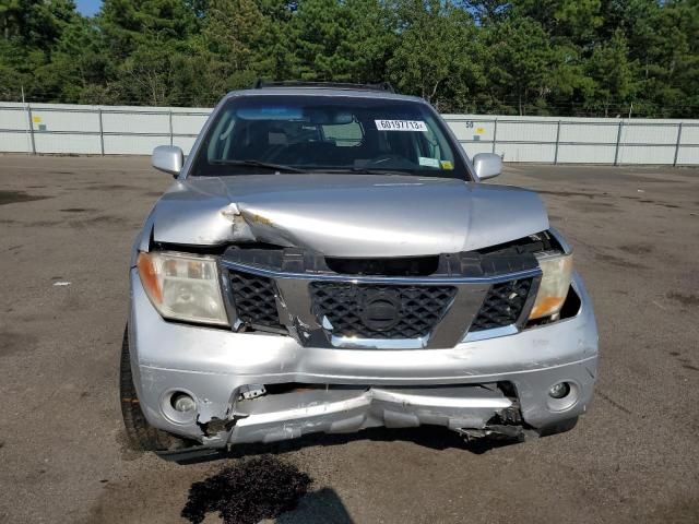 2006 Nissan Pathfinder LE