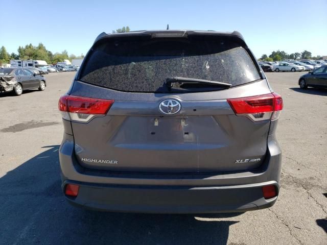 2019 Toyota Highlander SE