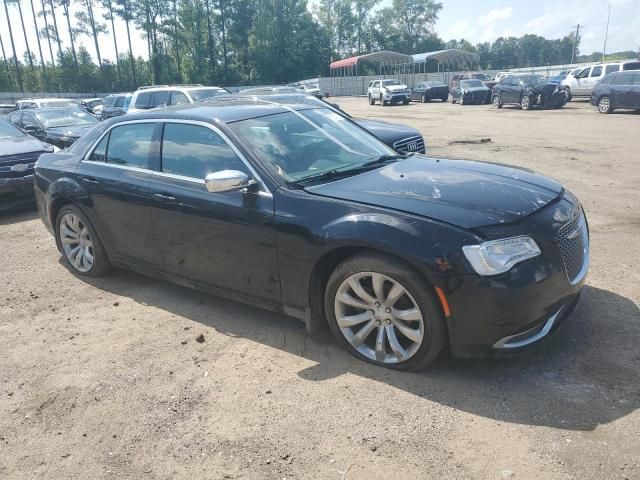 2019 Chrysler 300 Touring