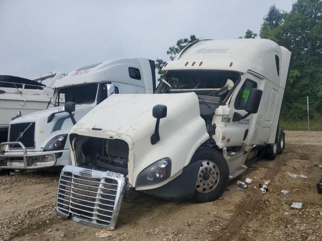 2017 Freightliner Cascadia 125