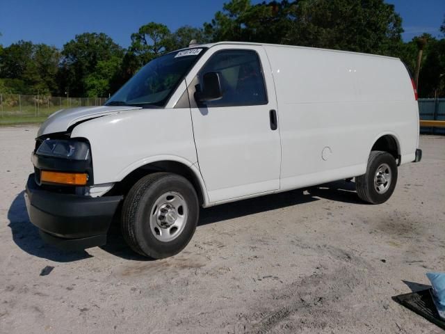 2020 Chevrolet Express G2500