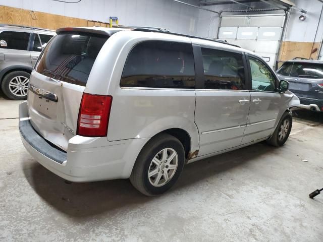 2009 Chrysler Town & Country Touring