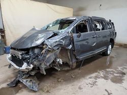 Chrysler Pacifica Touring l Vehiculos salvage en venta: 2019 Chrysler Pacifica Touring L