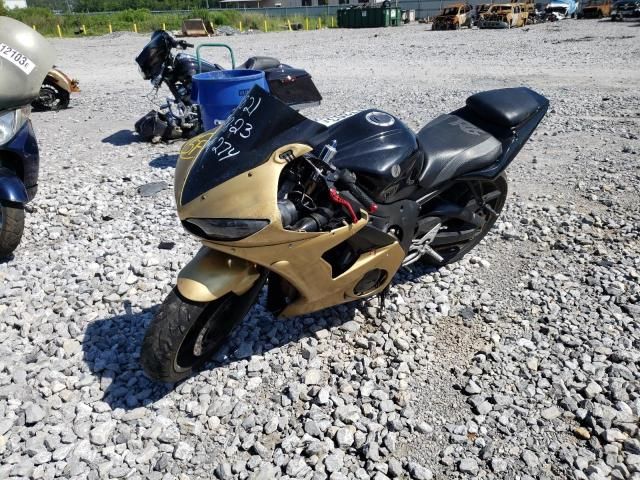 2006 Yamaha YZFR6 L