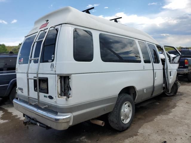 2010 Ford Econoline E350 Super Duty Wagon