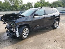 Salvage cars for sale from Copart Ellwood City, PA: 2017 Jeep Cherokee Limited