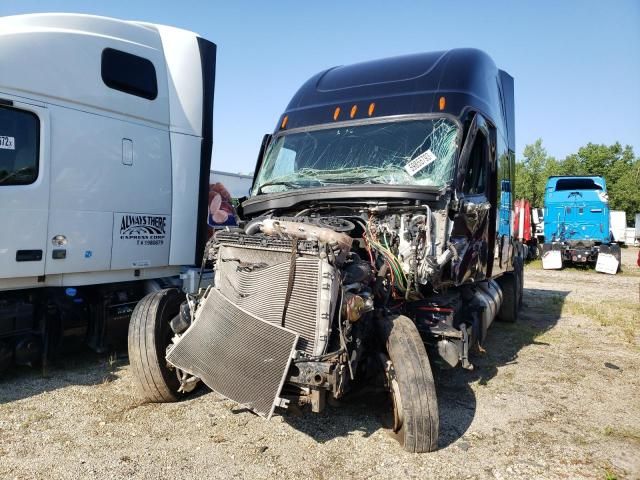 2022 Freightliner Cascadia 126