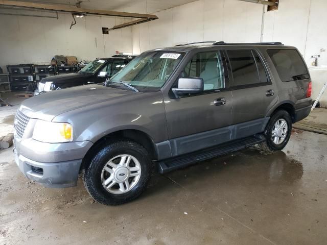 2004 Ford Expedition XLT