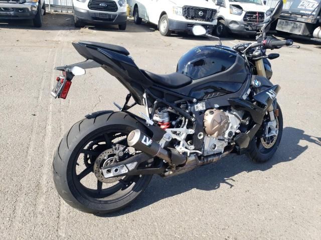 2023 BMW S 1000 R