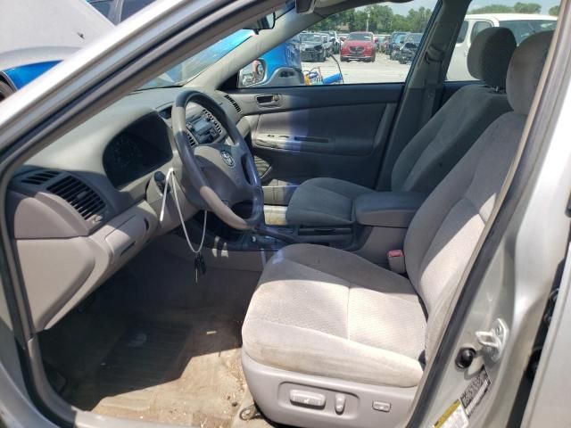 2004 Toyota Camry LE