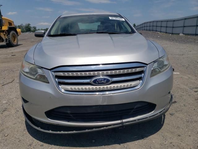 2011 Ford Taurus SEL