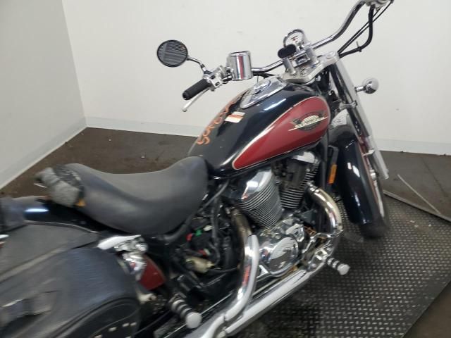 1999 Honda VT750 CD2