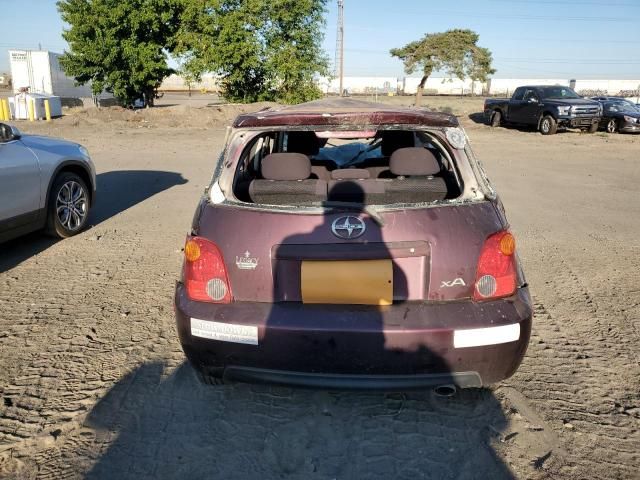 2005 Scion XA