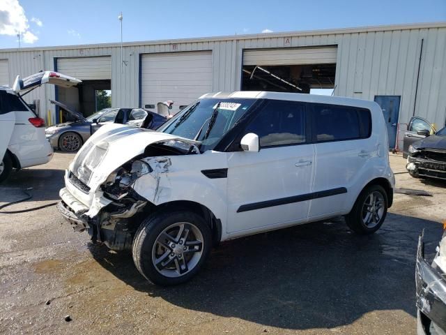 2011 KIA Soul +