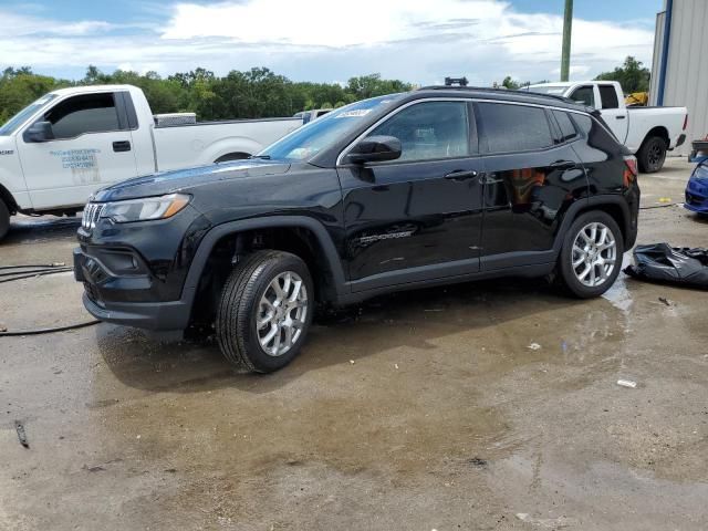 2023 Jeep Compass Latitude LUX