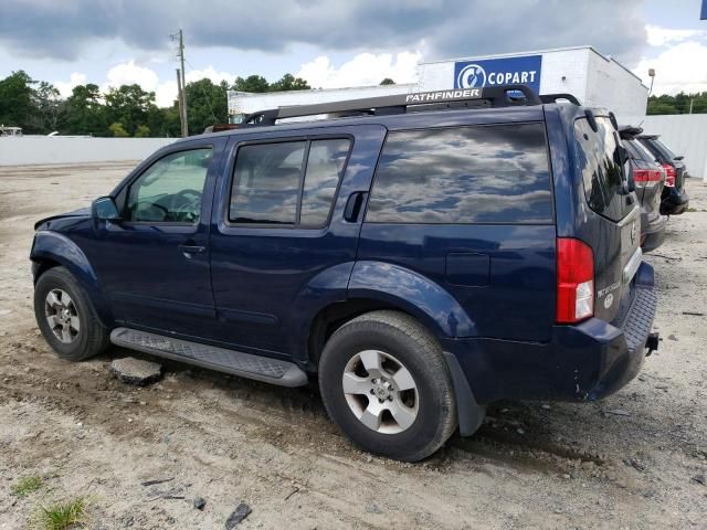 2006 Nissan Pathfinder LE