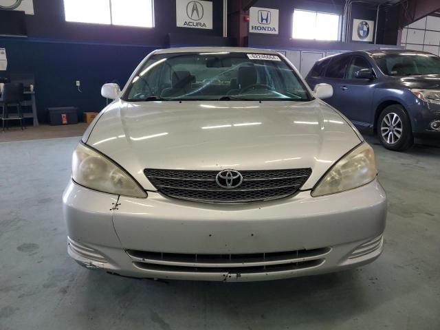 2004 Toyota Camry LE