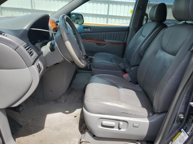 2006 Toyota Sienna XLE