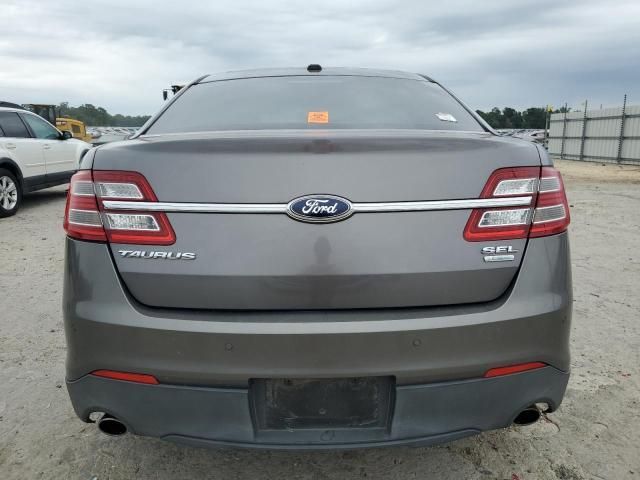 2013 Ford Taurus SEL