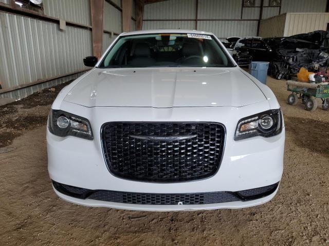 2023 Chrysler 300 Touring