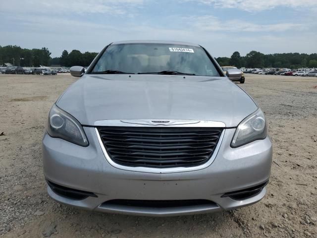 2014 Chrysler 200 Touring