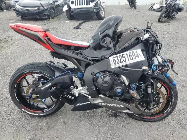 2015 Honda CBR1000 RR